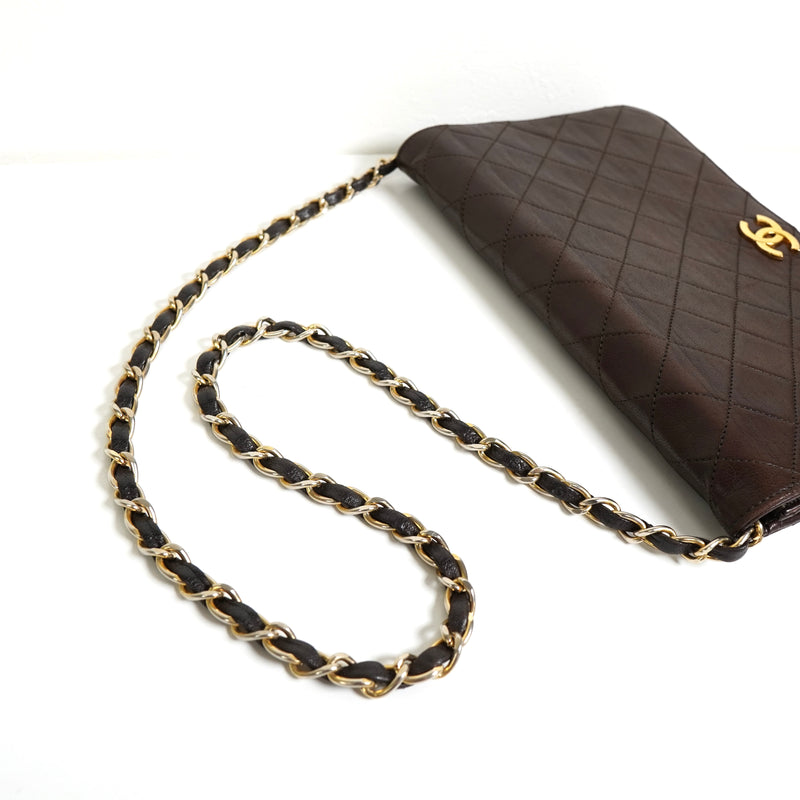 シャネル ココマーク マトラッセ ラムスキン チェーン ショルダーバッグ ブラウン 0番台7桁