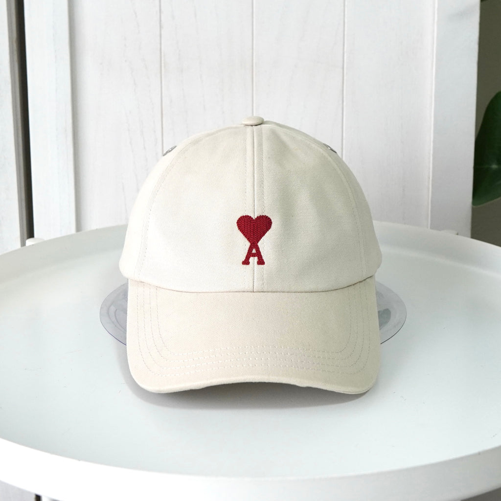 アミパリ アミ パリス ハートロゴ キャップ アイボリー