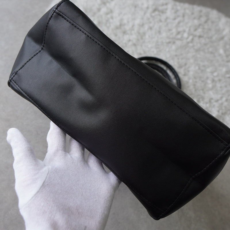 4G Logo Hand Bag - NEWSED