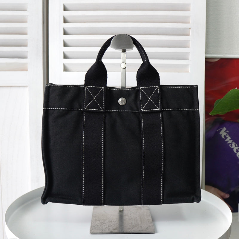 エルメス ドーヴィルPM キャンバス ハンドバッグ ブラック / ホワイトステッチ