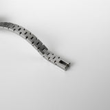 グッチ ディアマンティッシマ 4Pダイヤ 141.5 SS×QZ シェル文字盤 腕時計 ウォッチ 箱付き 電池交換済 - NEWSED