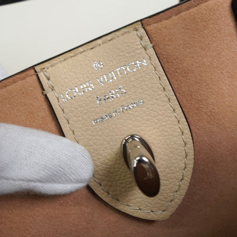 ルイ ヴィトン ロックミー カバ トートバッグ ベージュ / ブラック M42289