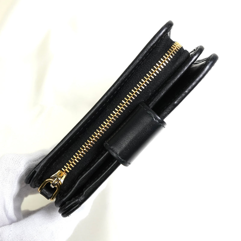 プラダ ロゴ トライアングルカット レザー 二つ折り財布 ブラック