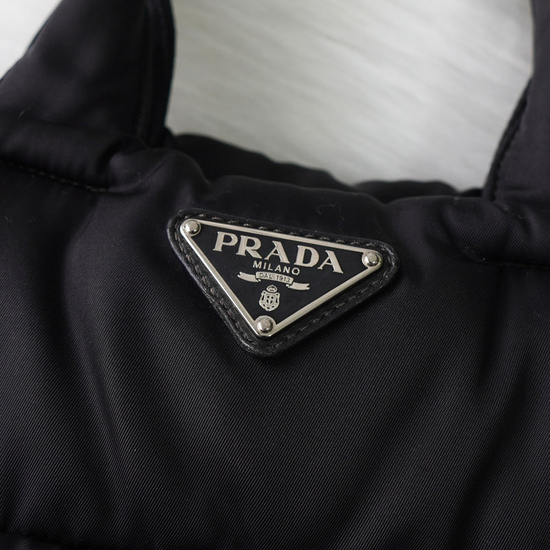 プラダ ナイロン キルティング 2way ハンドバッグ ショルダーバッグ トライアングルロゴ ブラック
