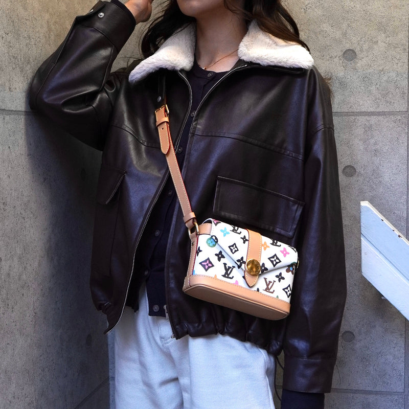 ルイ ヴィトン モノグラムクラギー エンベロップ ウェアラブル ウォレット クリーム M83346 ICチップ内蔵