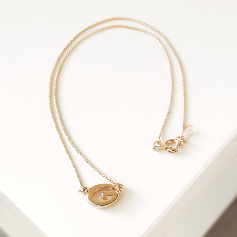 ジバンシィ ヴィンテージ Gロゴ ネックレス GP ゴールド
