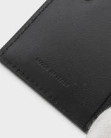 セリーヌ トリオンフ エンボス加工 レザー 二つ折り財布 ブラック