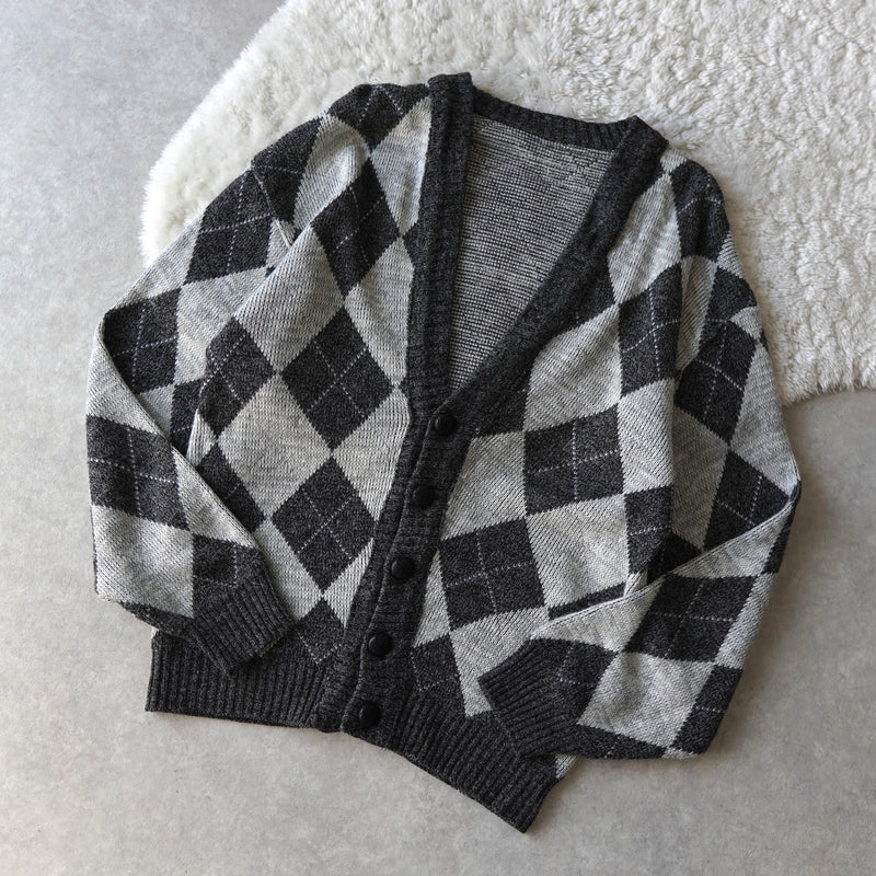 Argyle Pattern Cardigan