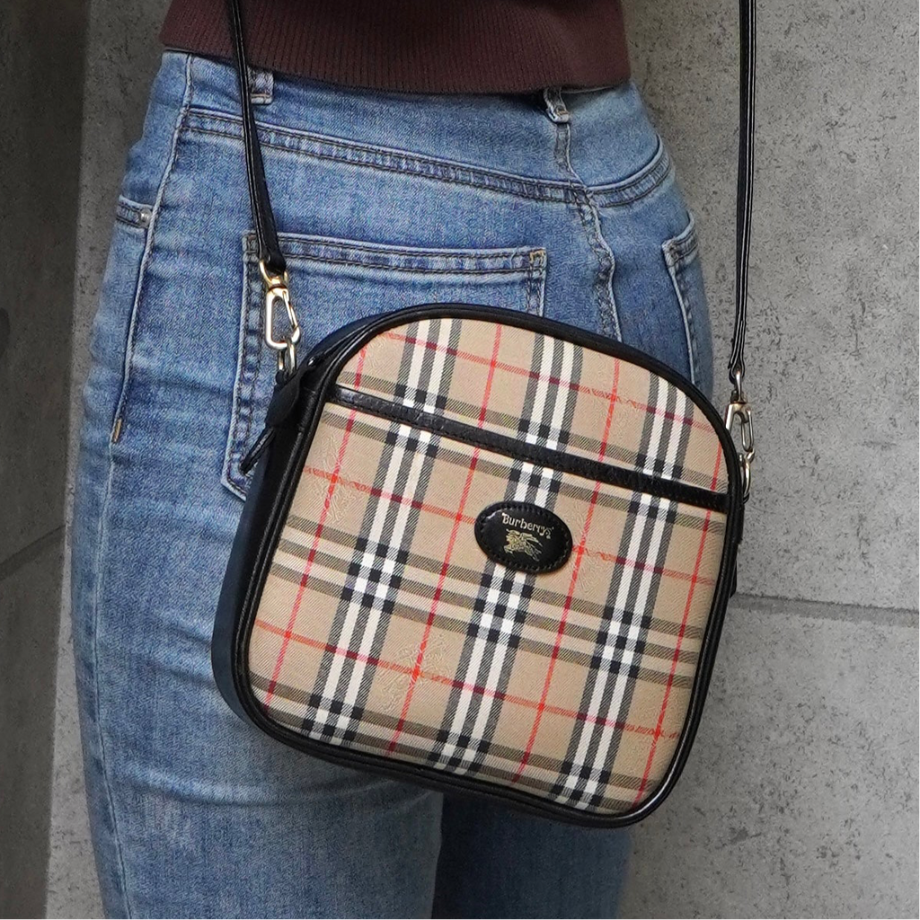 Burberry バーバリー ノバチェック ショルダーバッグ ヴィンテージ バーバリー ヴィンテージ ノバチェック キャンバス / レザー