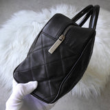 シャネル 6番台 ロゴ マトラッセ キャビアスキン ボーリングバッグ ミニボストンバッグ ブラック - NEWSED