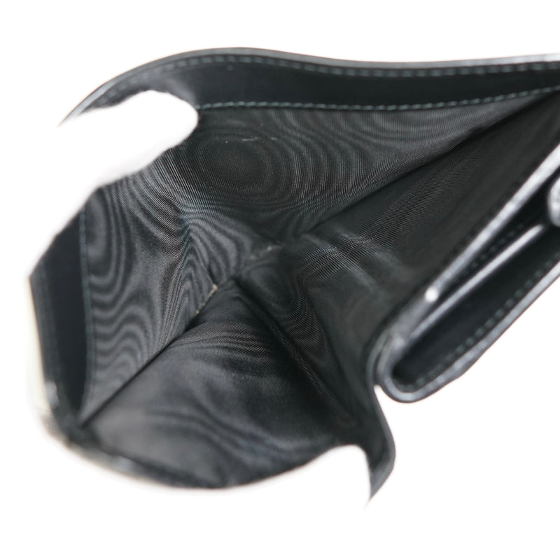 プラダ ロゴ トライアングルカット レザー 二つ折り財布 ブラック