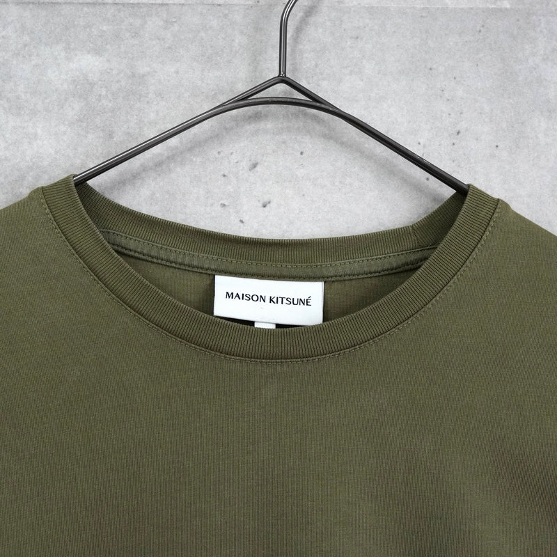 メゾン キツネ チラックスフォックス Tシャツ カーキ
