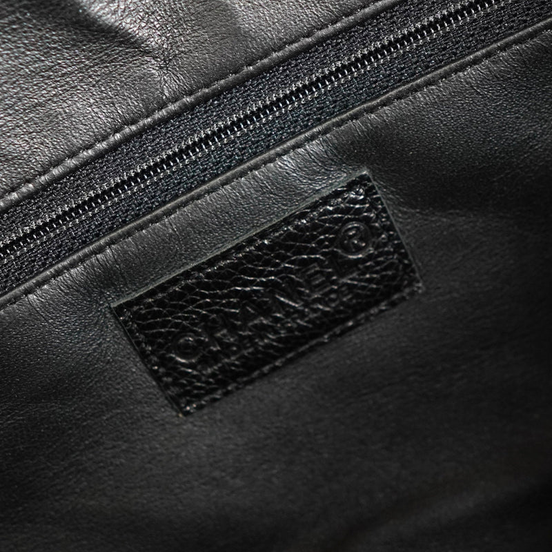 シャネル スポーツライン マトラッセ キャビアスキン ボーリングバッグ ボストンバッグ ブラック 6番台7桁 - NEWSED