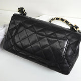 シャネル ココマーク マトラッセ ターンロック ラムスキン プラスチックチェーン ショルダーバッグ ブラック 6番台7桁 - NEWSED