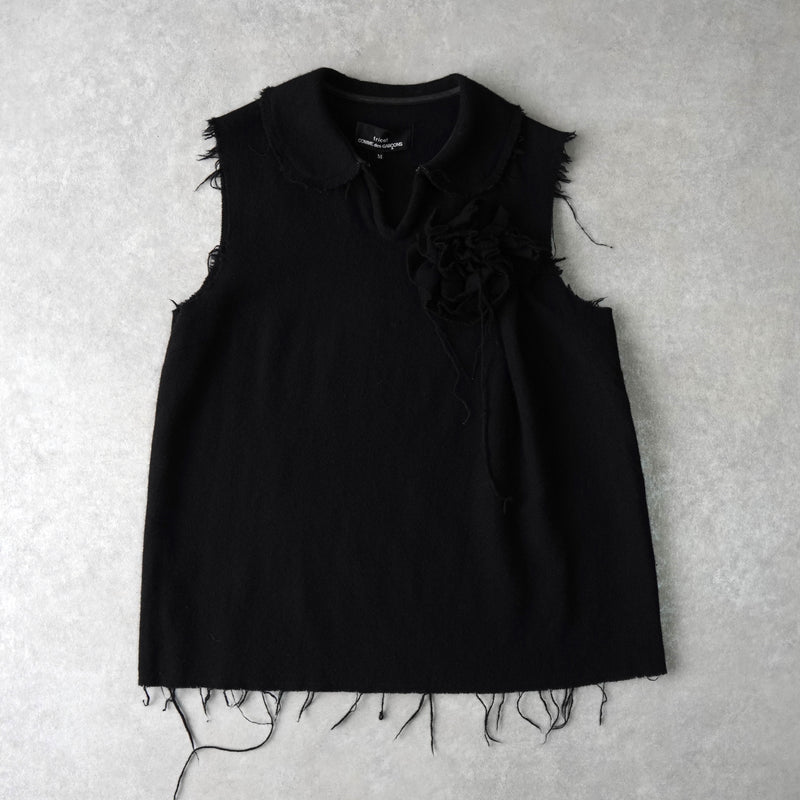 トリコ コムデギャルソン 2003年製 薔薇 装飾 カットオフ ウール ベスト レディース ブラック