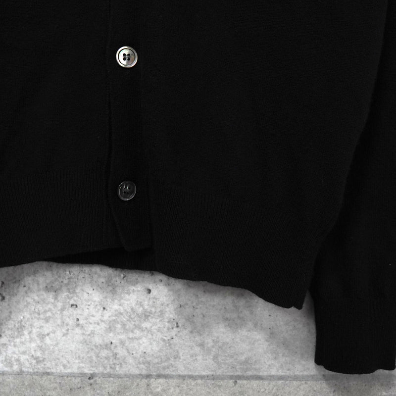 プレイ コム デ ギャルソン ハートロゴ カーディガン ブラック