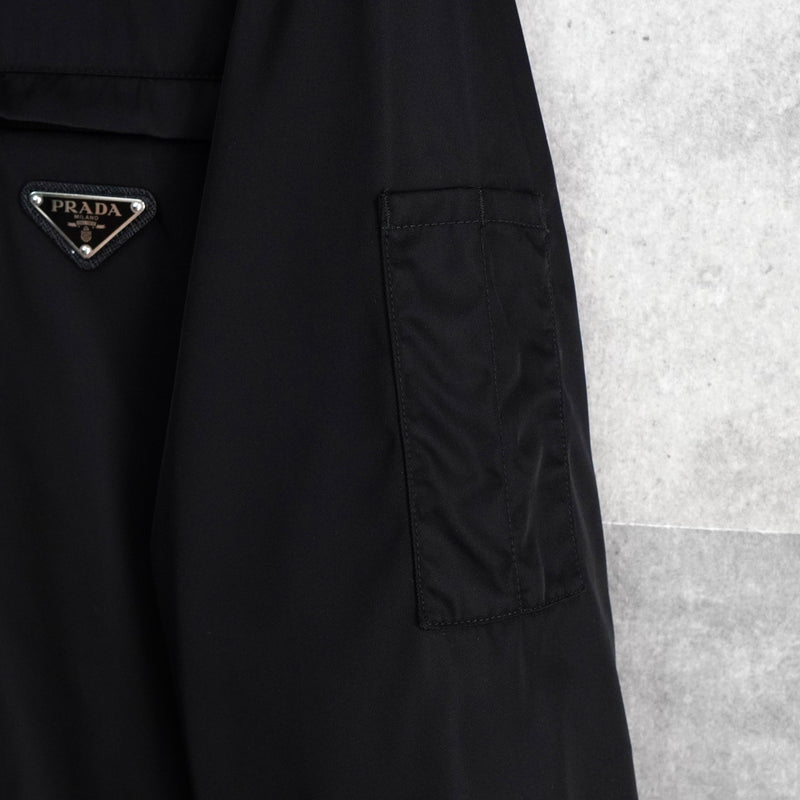 プラダ Re-Nylon トライアングルロゴ ナイロン シャツジャケット メンズ ブラック