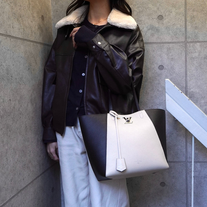 ルイ ヴィトン ロックミー カバ トートバッグ ベージュ / ブラック M42289