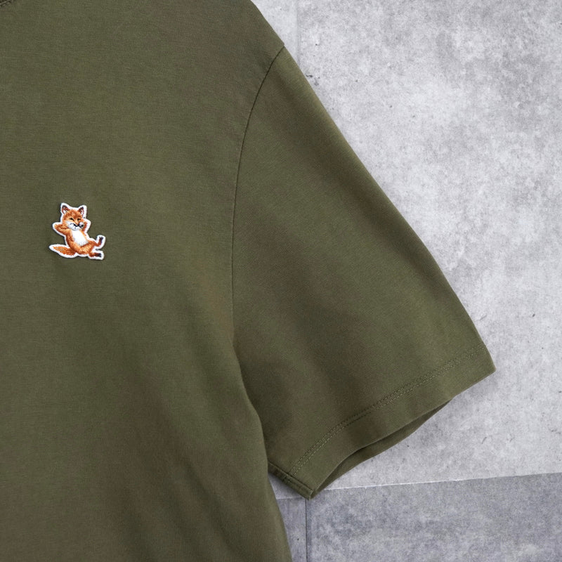 メゾン キツネ チラックスフォックス Tシャツ カーキ