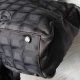 シャネル ニュートラベルライン GM トートバッグ ブラック 7桁6番台