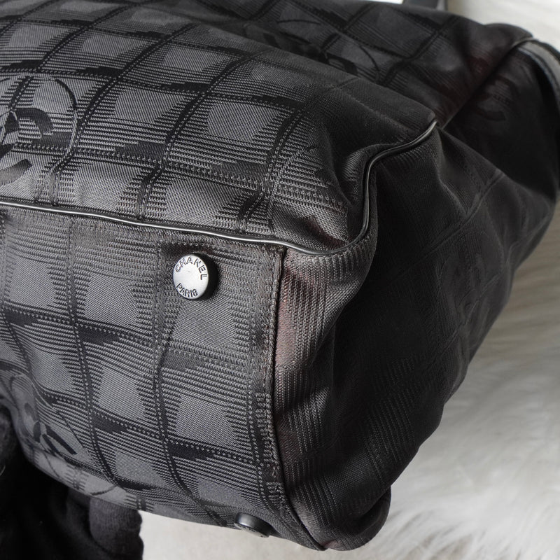 シャネル ニュートラベルライン GM トートバッグ ブラック 7桁6番台