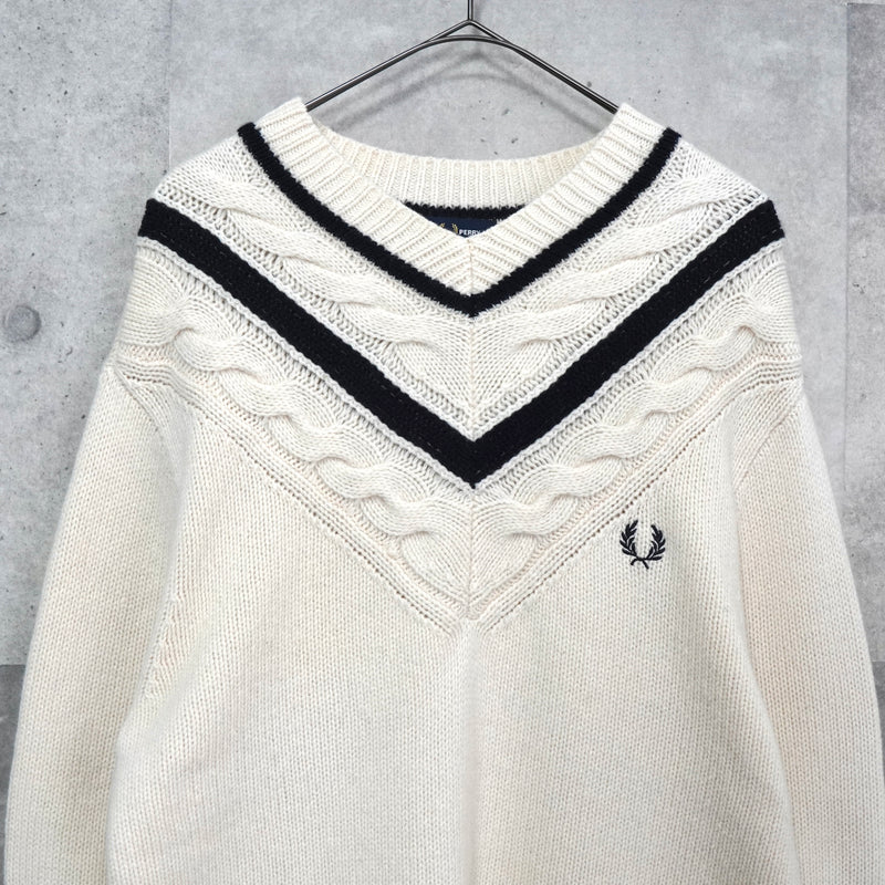 フレッド ペリー ロゴ チルデンニット アイボリー