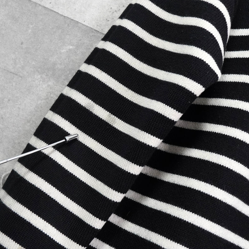 アミパリ アミ パリス ハートロゴ ボーダー ニット ブラック