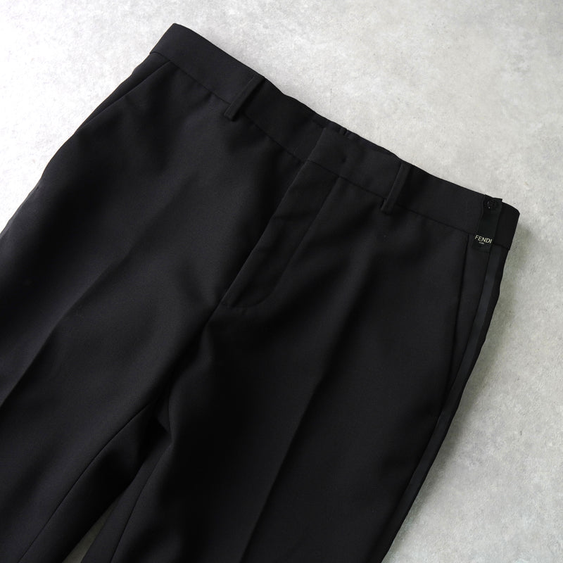 フェンディ ライン セットアップ スーツ メンズ ブラック / グレー