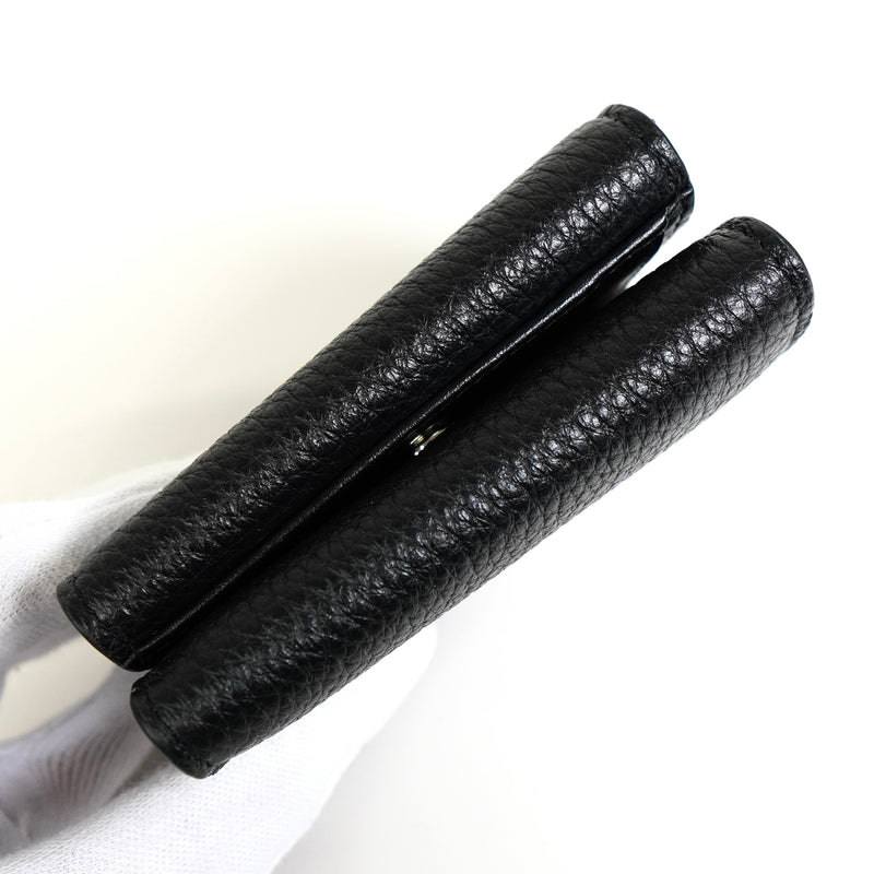 プラダ ヴィッテロダイノレザー トライアングルロゴ 三つ折り財布 ブラック ICタグ内蔵