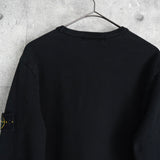 ストーンアイランド コンパスバッジ 胸ポケット ガーメントダイ スウェット ブラック メンズ