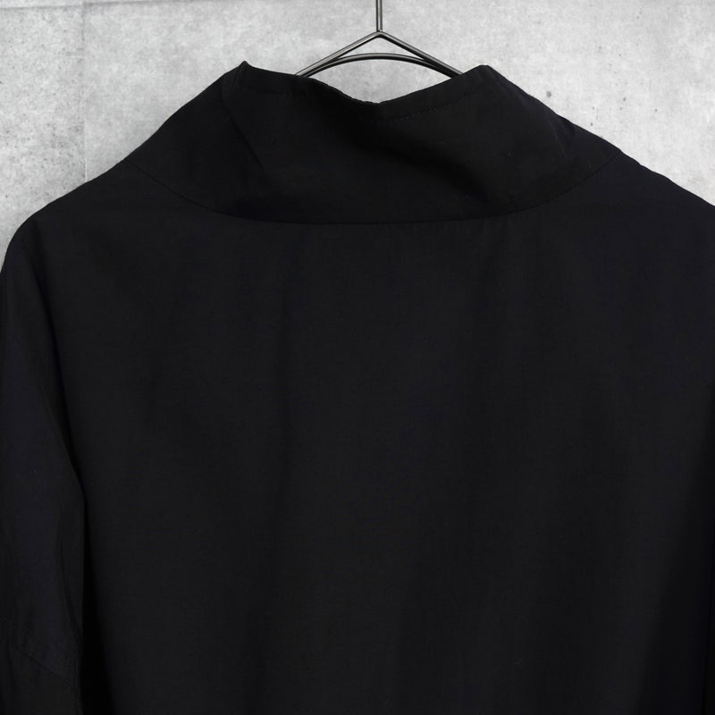 バレンシアガ ロゴ ナイロンブルゾン ブラック