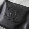 Chanel 7 位数字 8 Coco Mark 鱼子酱皮单肩包（黑色）