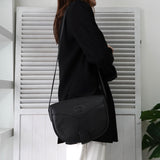 バーバリー ヴィンテージ ロゴ ショルダーバッグ ブラック