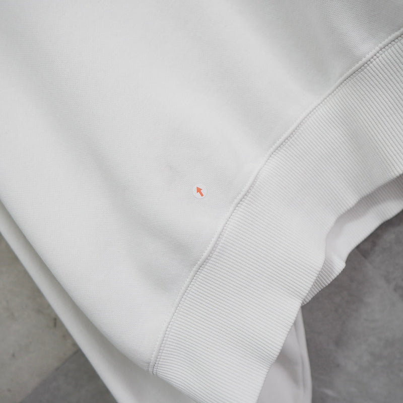 Logo Embroidery Short Length Sweatshirt