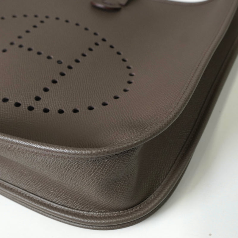 エルメス 2015年製 エブリン3GM ヴォーエプソン エトゥープ  T刻 ショルダーバッグ グレージュ