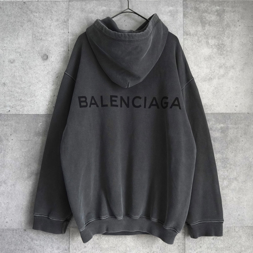 バレンシアガ　バックロゴパーカー BALENCIAGA - 試着のみ】¥100,440円 バレンシアガ バックロゴ