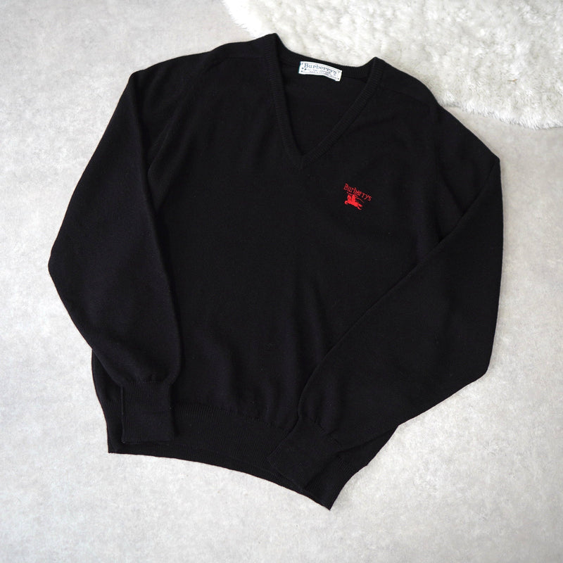 80's〜90's｜Logo Embroidery V - neck Sweater｜Made in England - NEWSED