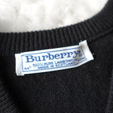 80's〜90's｜Logo Embroidery V - neck Sweater｜Made in Scotland - NEWSED
