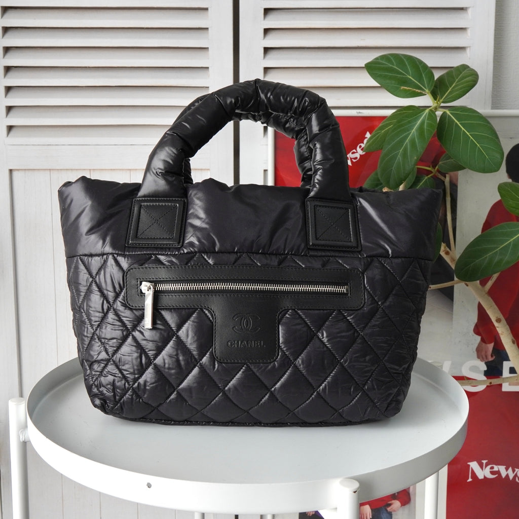 シャネル コココクーン 8桁1番台 ナイロン / レザー ハンドバッグ