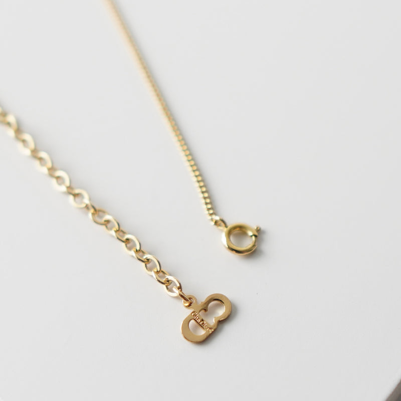 Heart Motif Rhinestone Gold Necklace