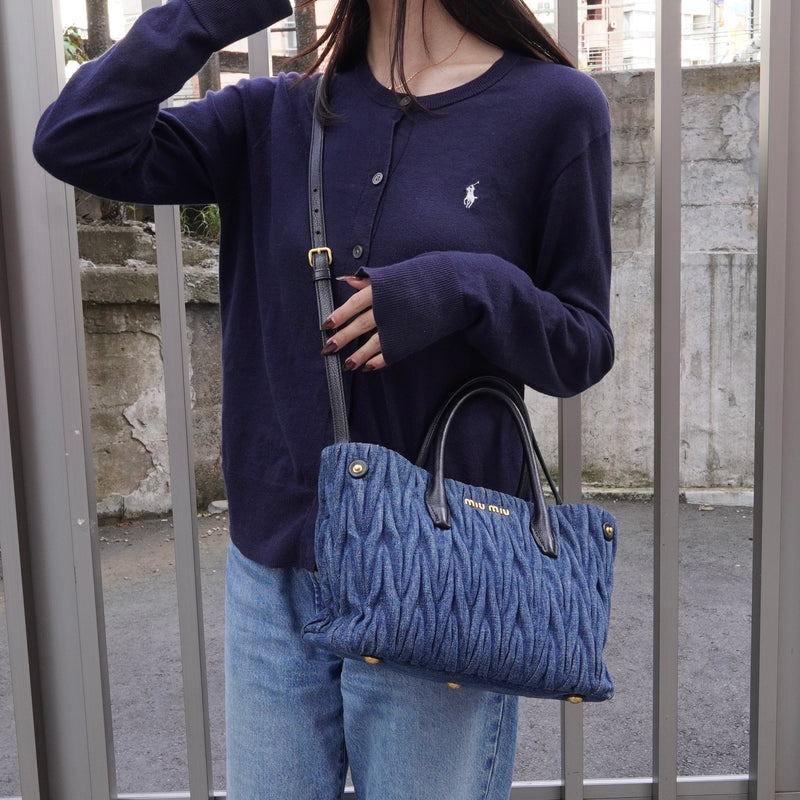ミュウミュウ マテラッセ デニム / レザー 2way ハンドバッグ ショルダーバッグ ブルー / ブラック