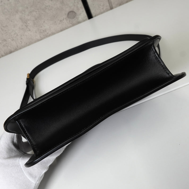 サンローラン サッチェル YSLロゴ レザー ショルダーバッグ ブラック