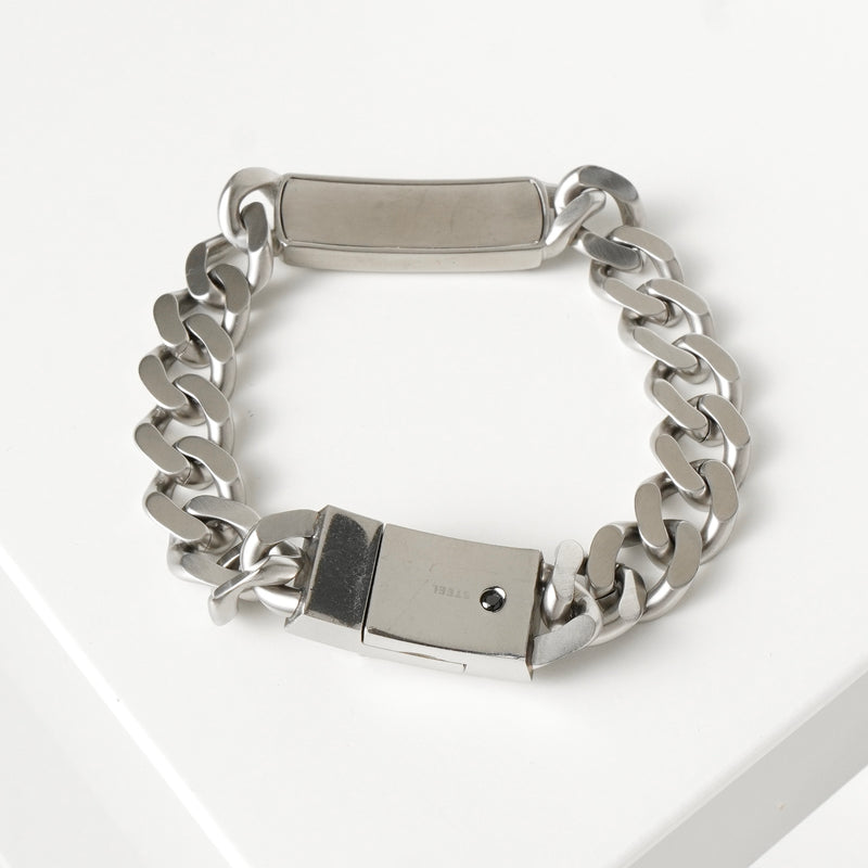 ディーゼル ロゴ プレート ステンレス チェーン ブレスレット シルバー メンズ 箱付き