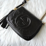 グッチ ソーホー パテント フリンジ チェーン ショルダーバッグ ミニバッグ パーティーバッグ ブラック