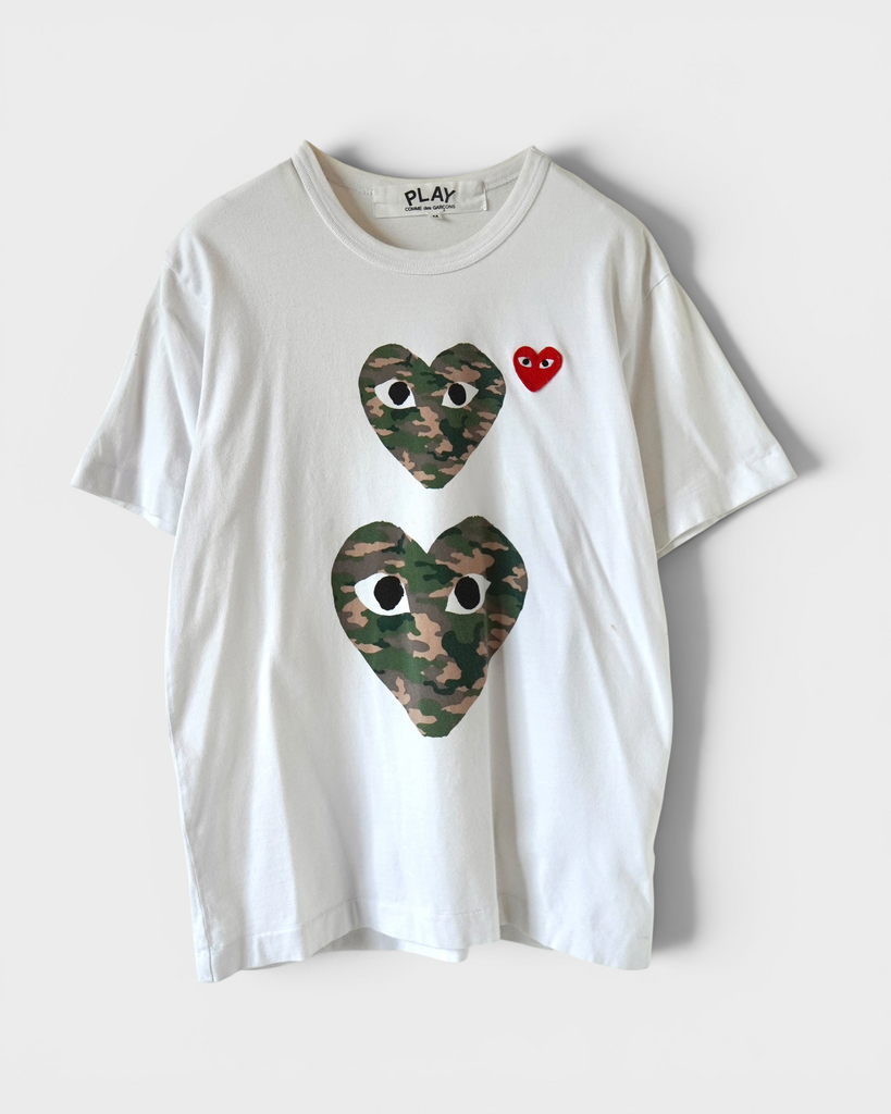 プレイ コム デ ギャルソン カモ柄 ハートロゴ Tシャツ ホワイト M レディース