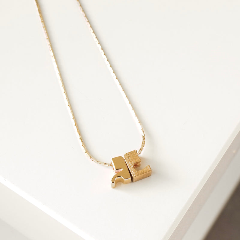 クレージュ ヴィンテージ ロゴ ネックレス GP ゴールド