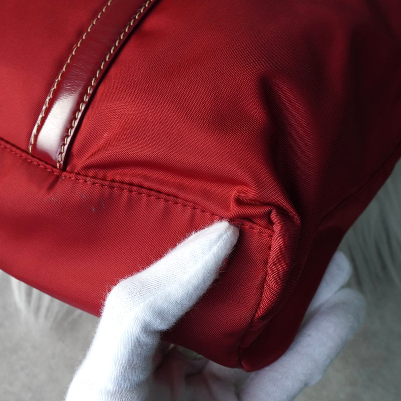 プラダ ハンドバッグ レッド