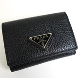 プラダ ヴィッテロダイノレザー トライアングルロゴ 三つ折り財布 ブラック ICタグ内蔵