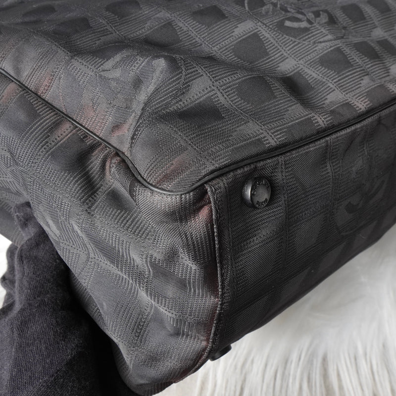 シャネル ニュートラベルライン GM トートバッグ ブラック 7桁6番台