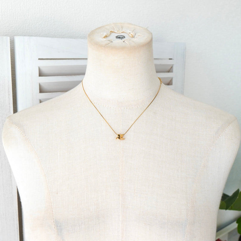 クレージュ ヴィンテージ ロゴ ネックレス GP ゴールド